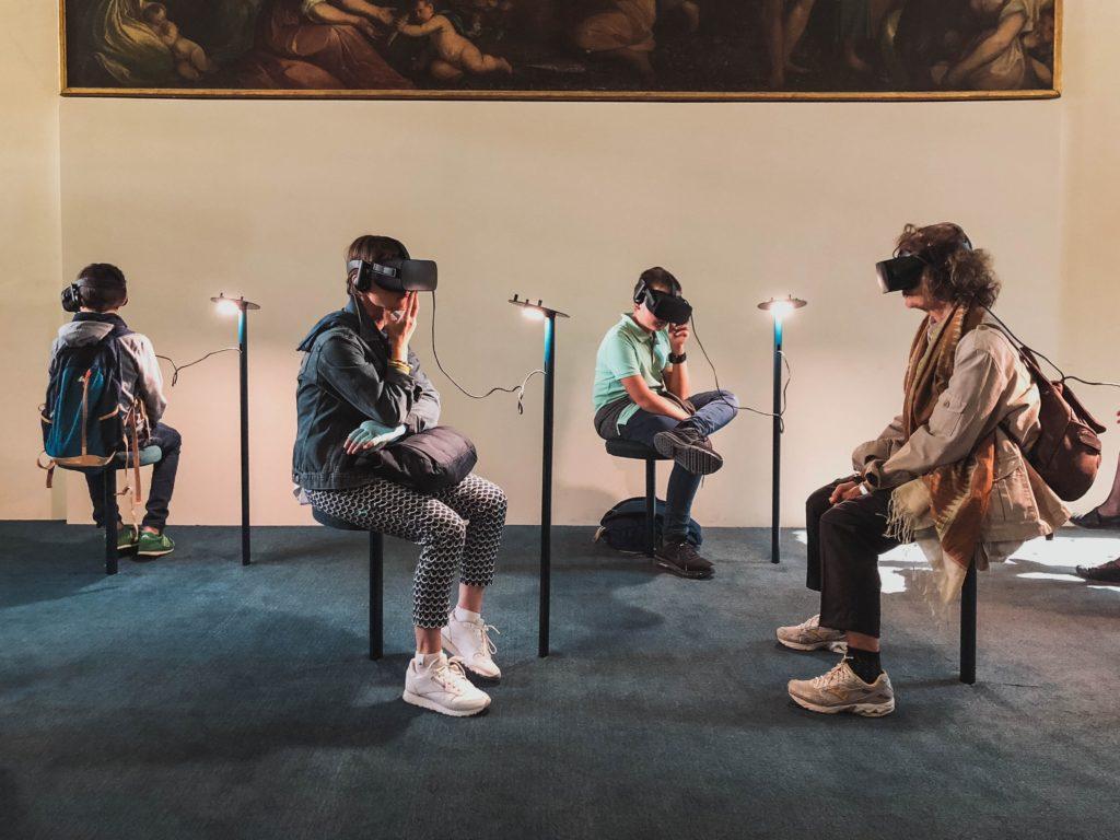 Realtà aumentata e realtà virtuale per eventi: c'è ancora bisogno delle location reali?